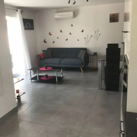 Semesterbostad Charmante Maisonnette T2bis Plaine De Calenzana