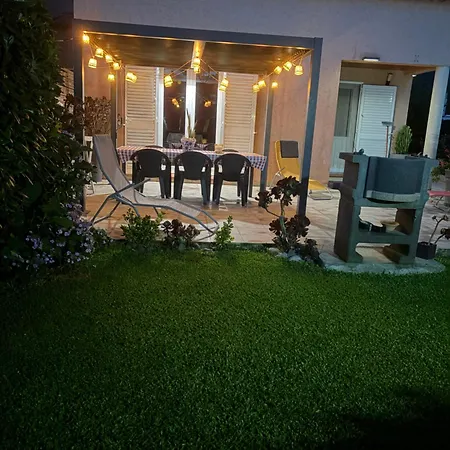 Charmante Maisonnette T2bis Plaine De *